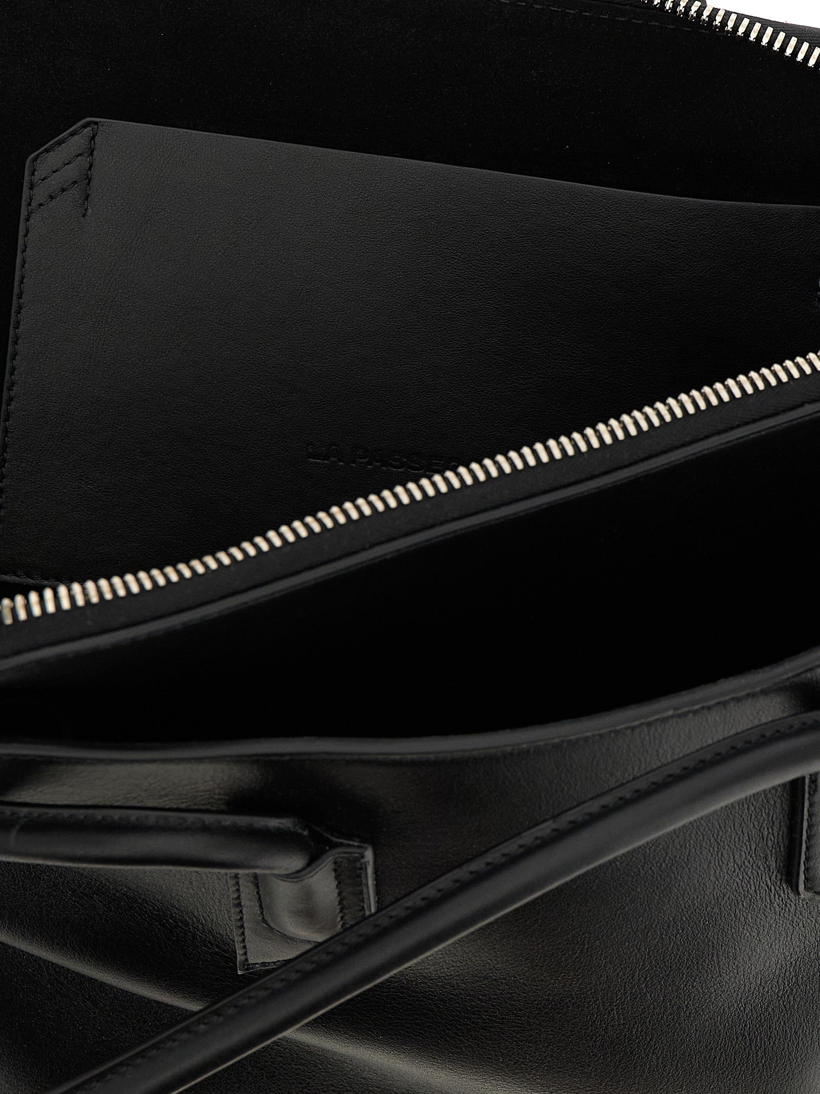 The Attico La Passeggiata Medium Shoulder Bag