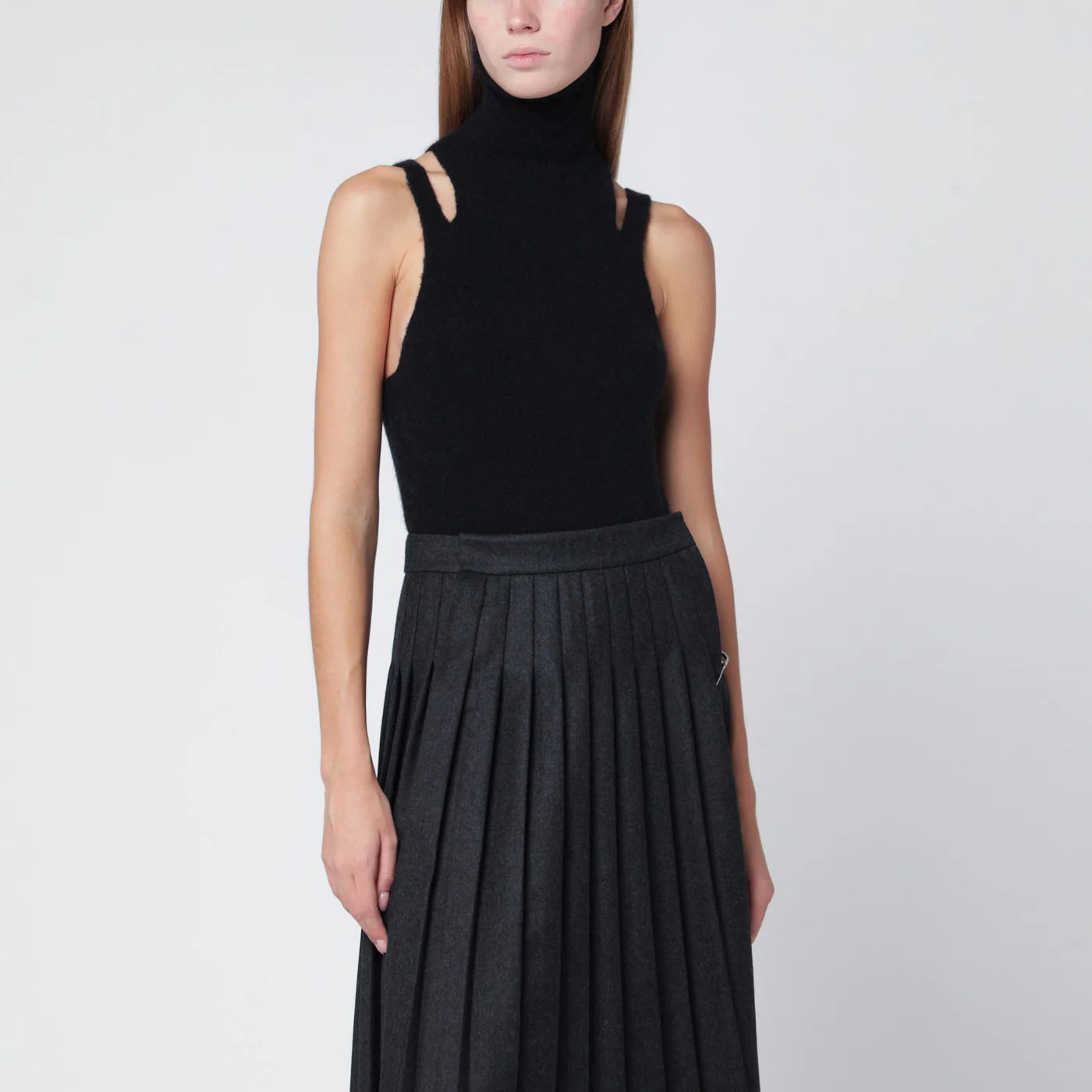 253F01014WO_R_ROBER-F0109.a.webp
