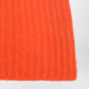 Gorro de canalé de cachemir naranja de Roberto Collina