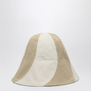 Chapeau bob en toile beige et blanc Jacquemus