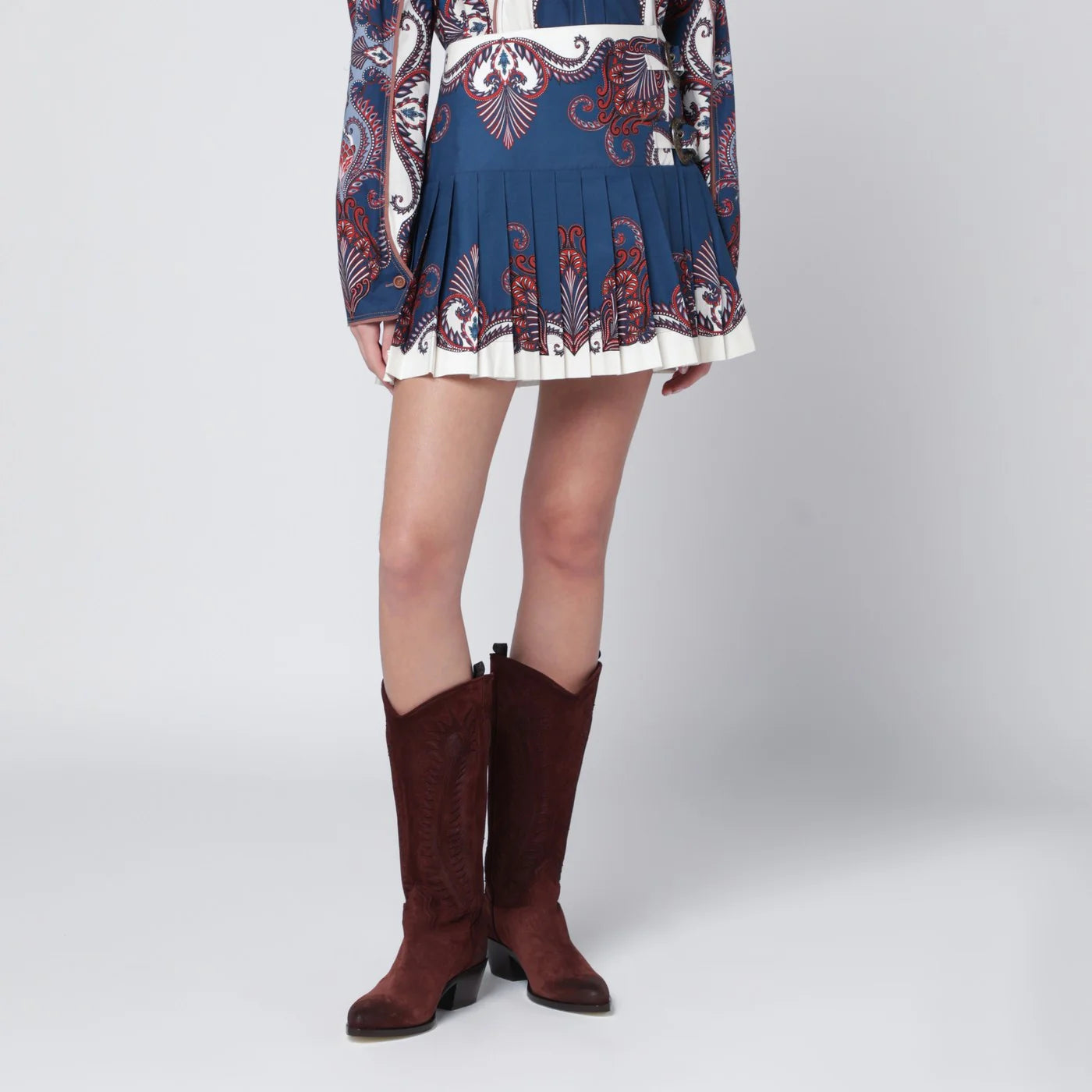 344227CO_S_FARM-26005.a.webp