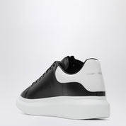 Alexander McQueen Oversized black/white sneakers