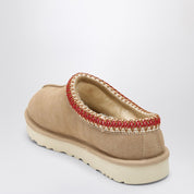 Chausson Ugg Tasman couleur sable avec doublure en peau de mouton