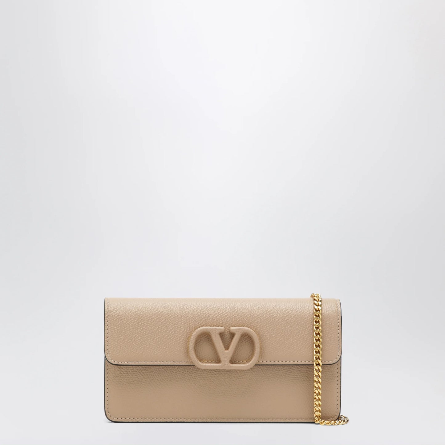 Valentino Garavani Sand Pink Vlogo Wallet with Chain — Wallets