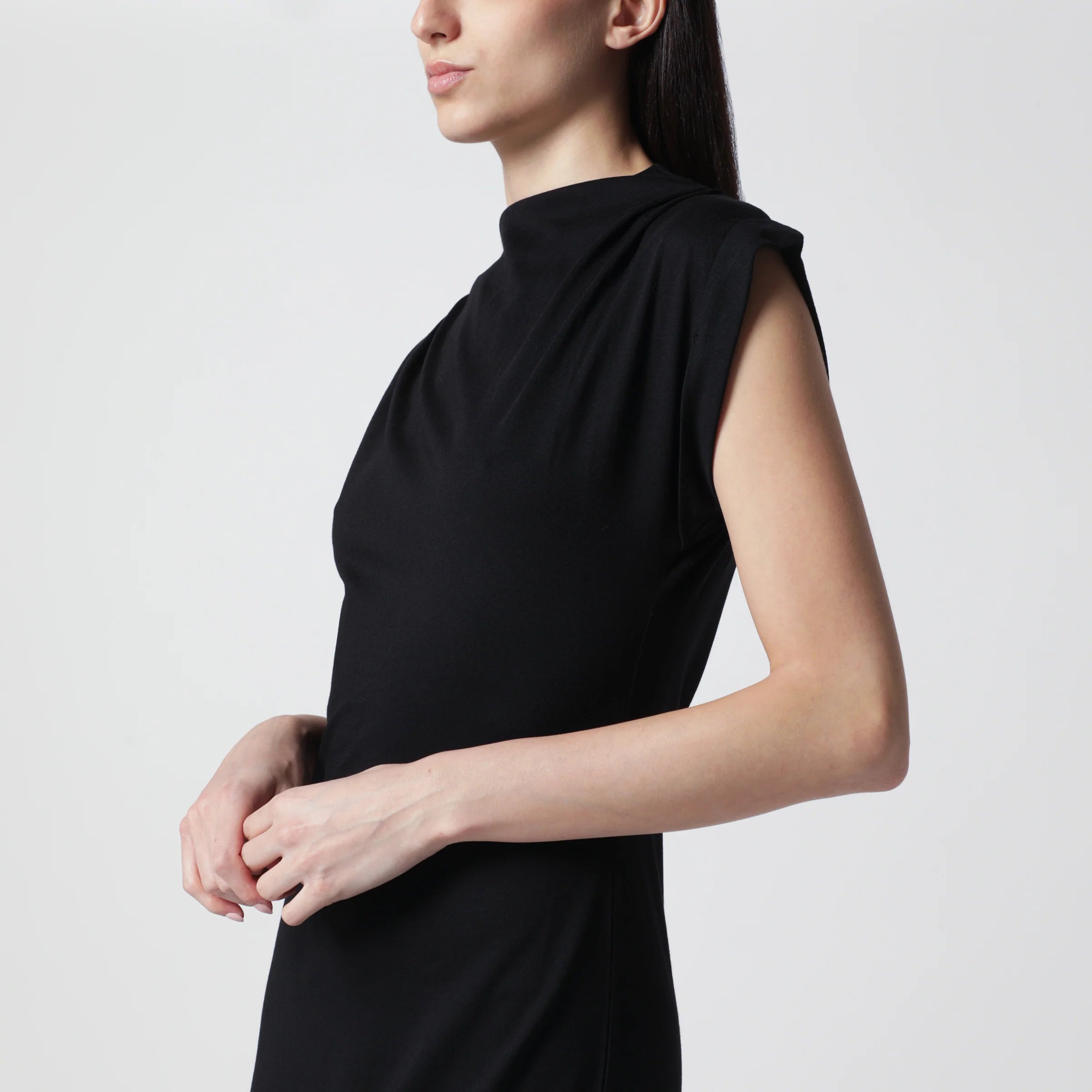 A-02-12049PL_S_ANINE-BLK26.e.webp