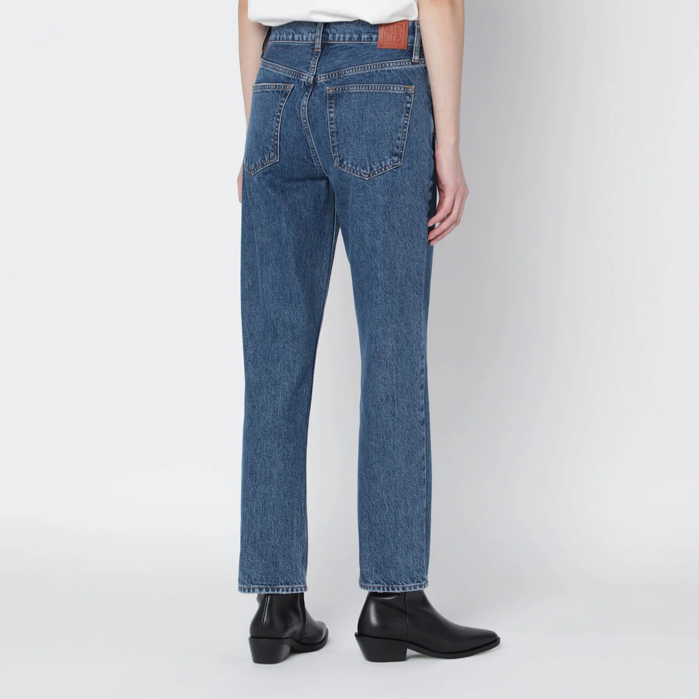 A-06-11157CO_S_ANINE-WHD36.d.webp