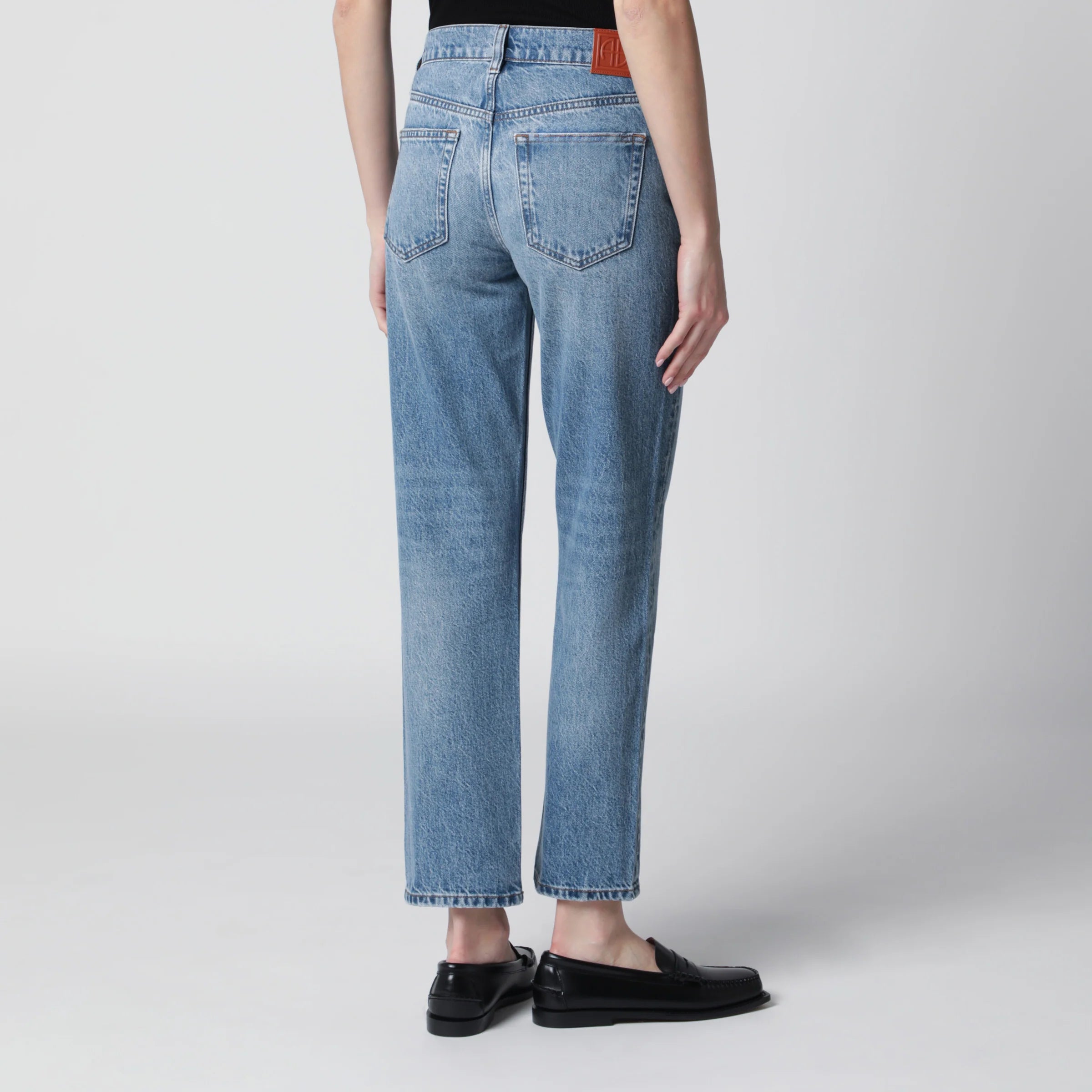 A-06-11158CO_S_ANINE-WHD71.d.webp