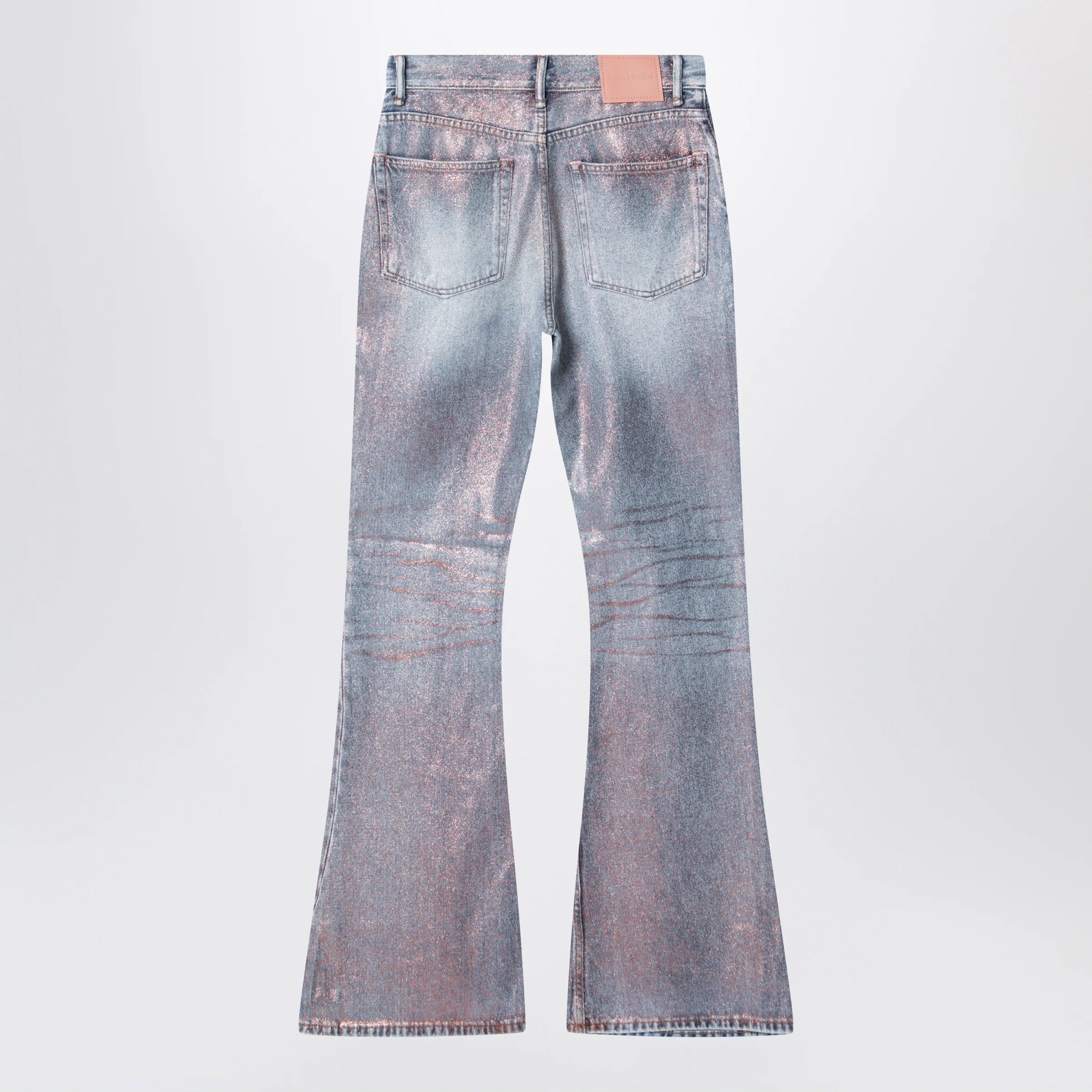 A00582DE_S_ACNE-CP1.c.webp