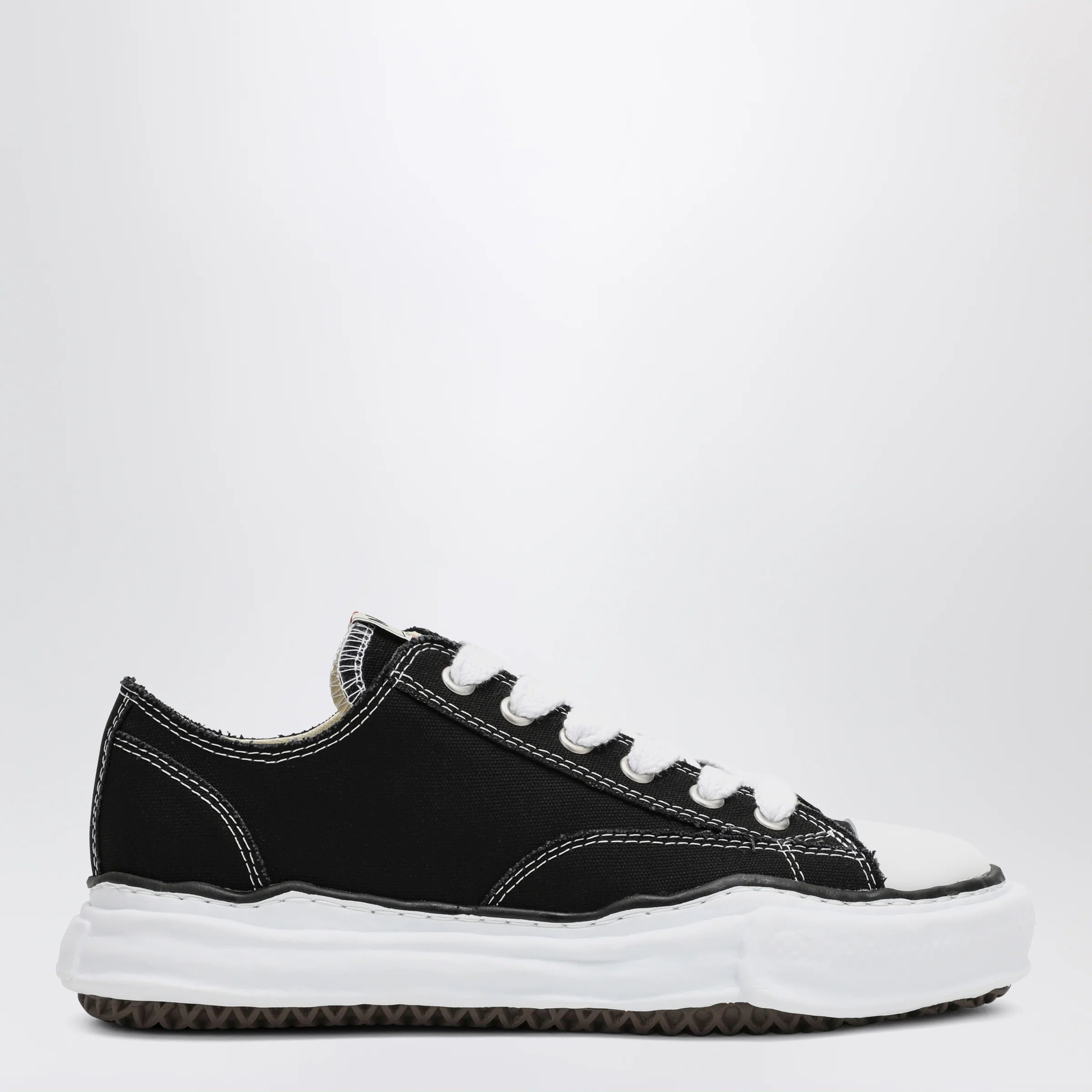 A01FW702CO_S_MIHAR-BLK.a.webp