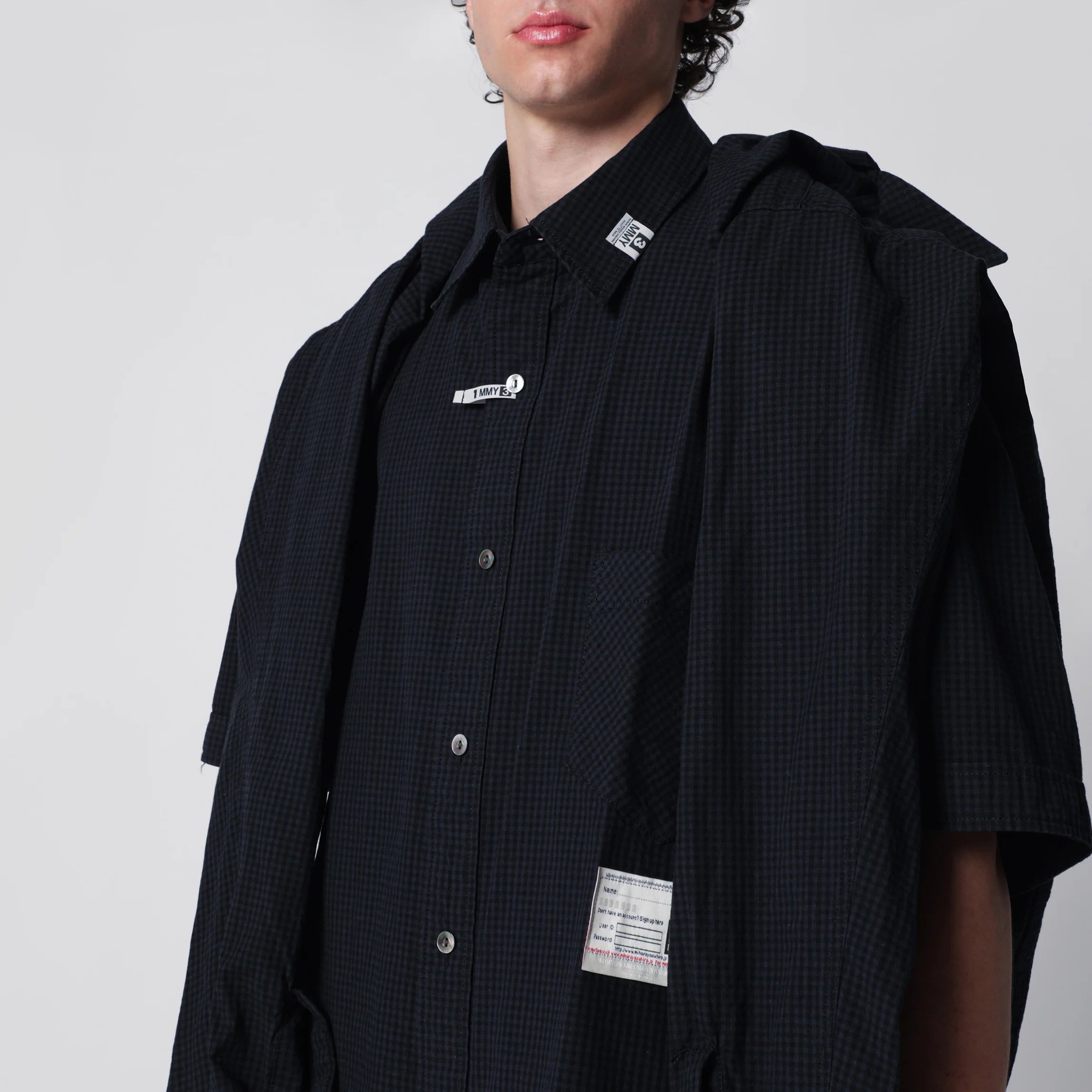 Maison MIHARA YASUHIRO Navy checked double‑sleeve jacket