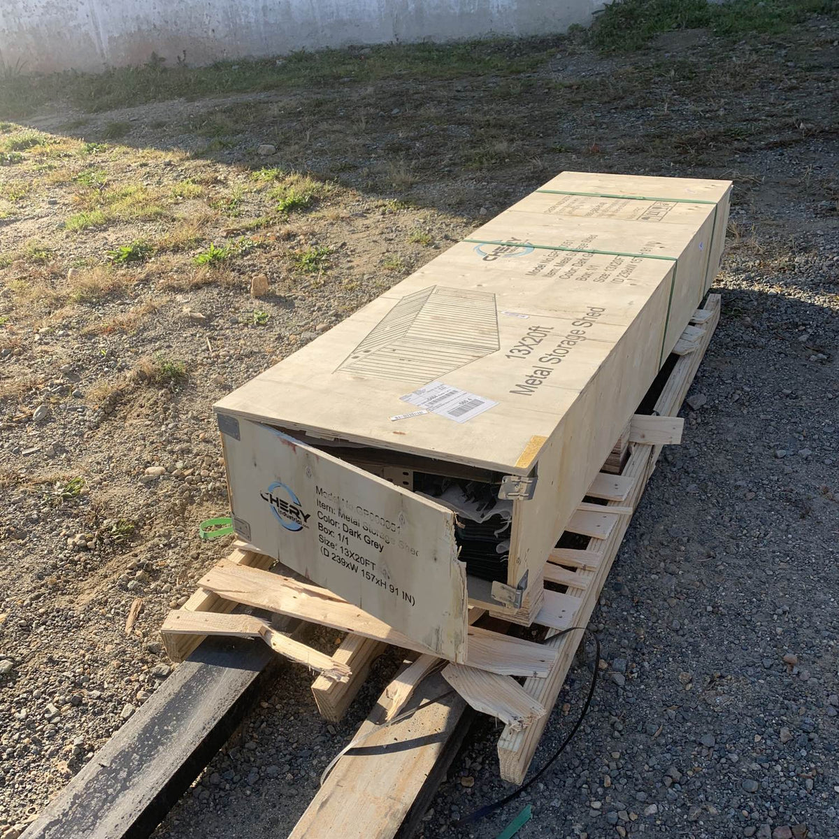 Chery Industrial [AS-IS] Metal Storage Shed 13'x20' D_DOUMS1320DG01