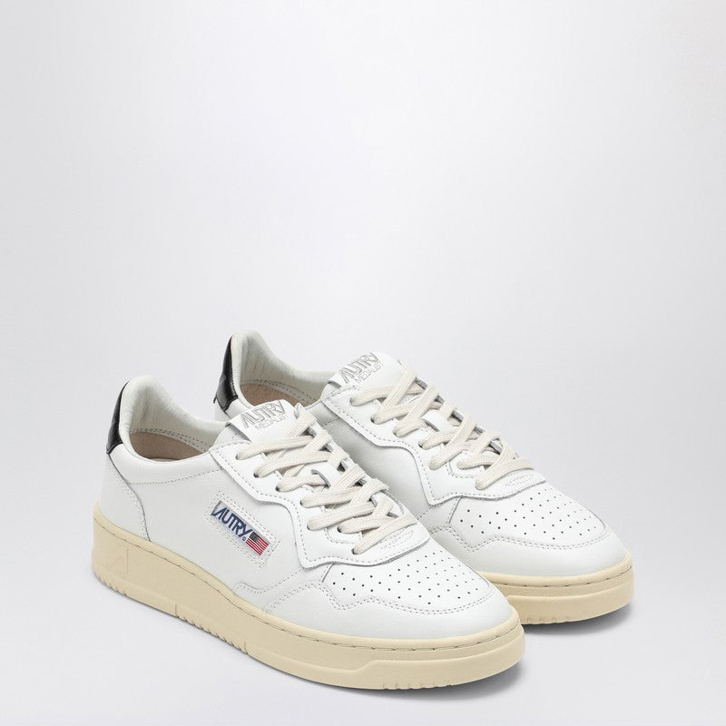Autry Medalist white/black trainer in leather