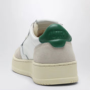 AUTRY Medalist Sneakers in white/green leather and suede