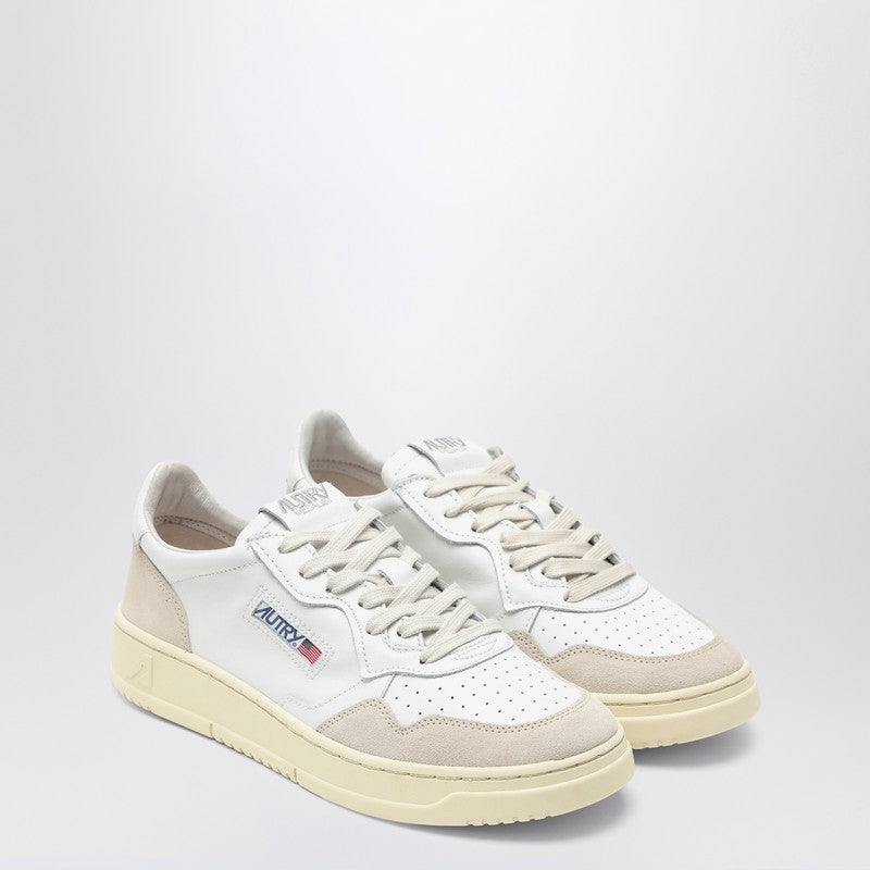 Baskets basses en cuir blanc Autry