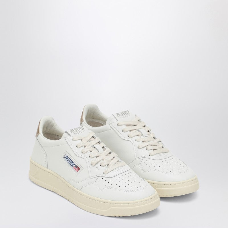 Autry Medalist white/gold leather trainer