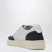 AUTRY Medalist Low Sneakers in white and black leather with glitter