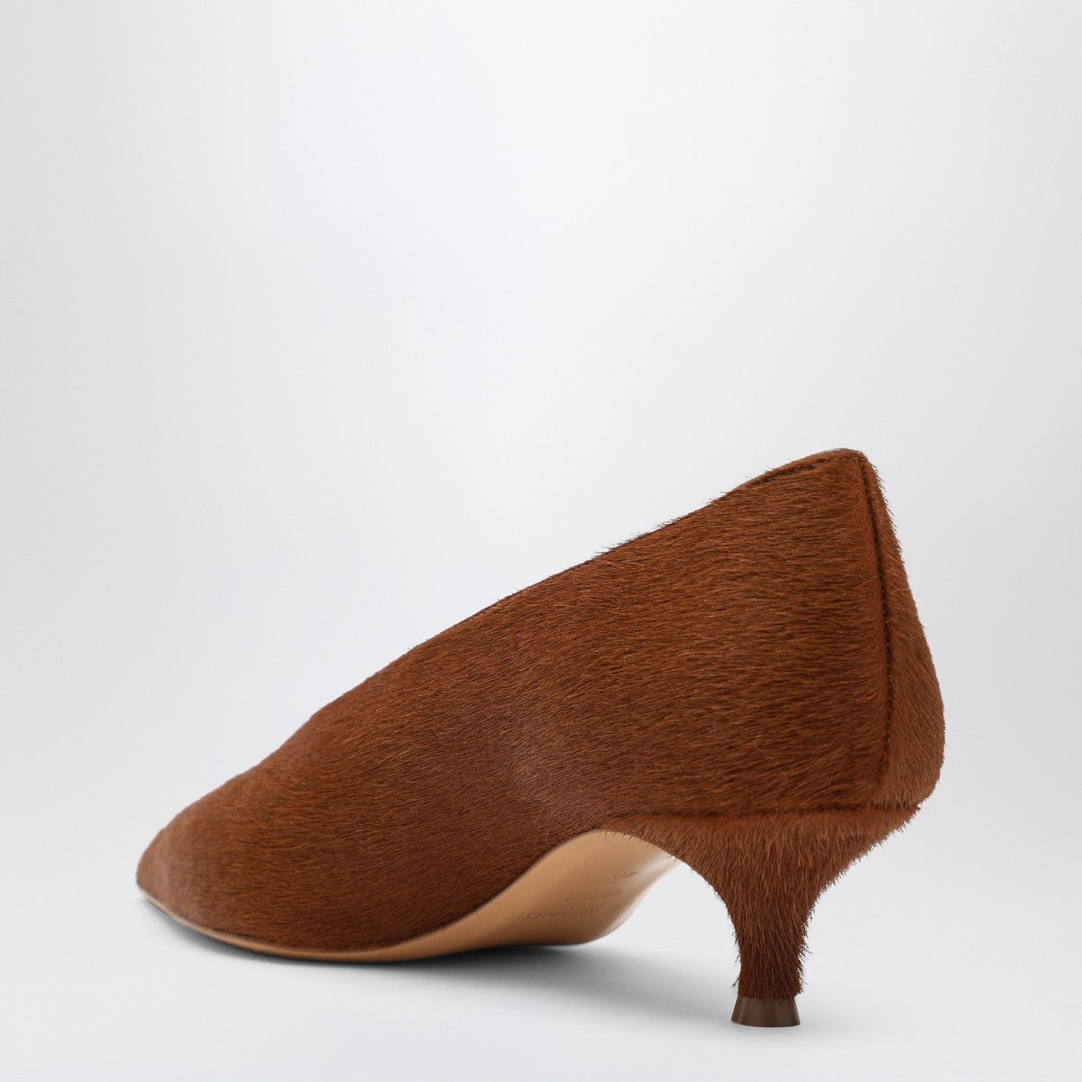 Le Monde Béryl Babouche Kitten zapatos de salón con efecto de piel de vacuno