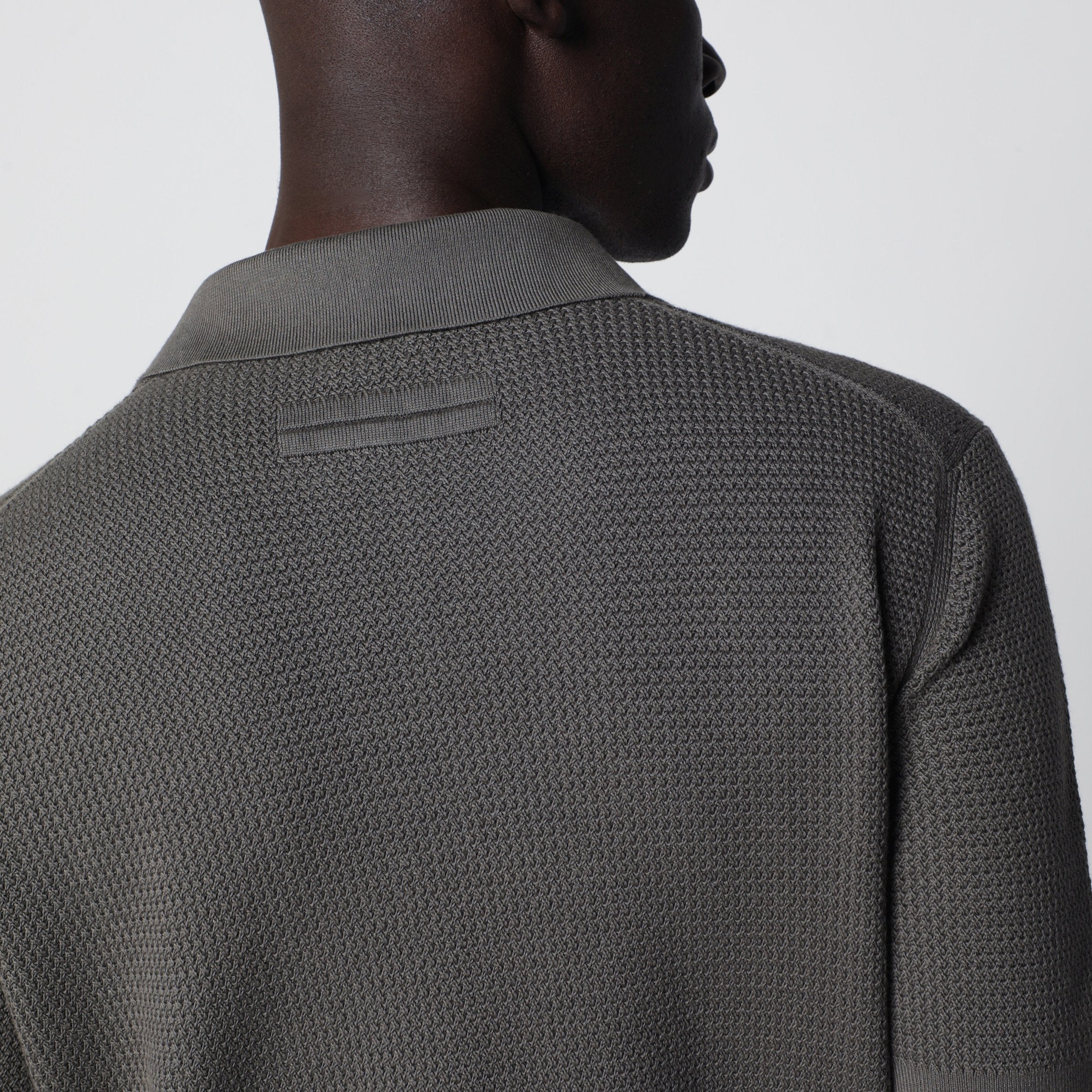 C31UHC26A3_S_ZEGNA-N07.e.jpg