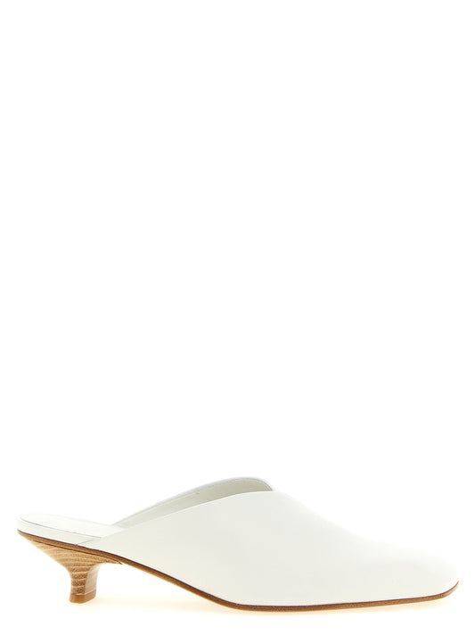 Vicini Lavenue Sabots Pumps — White Leather Heels