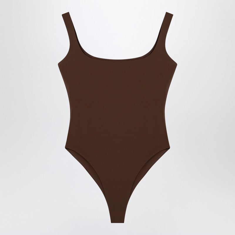 Body marron en nylon mélangé avec large encolure Entire Studios