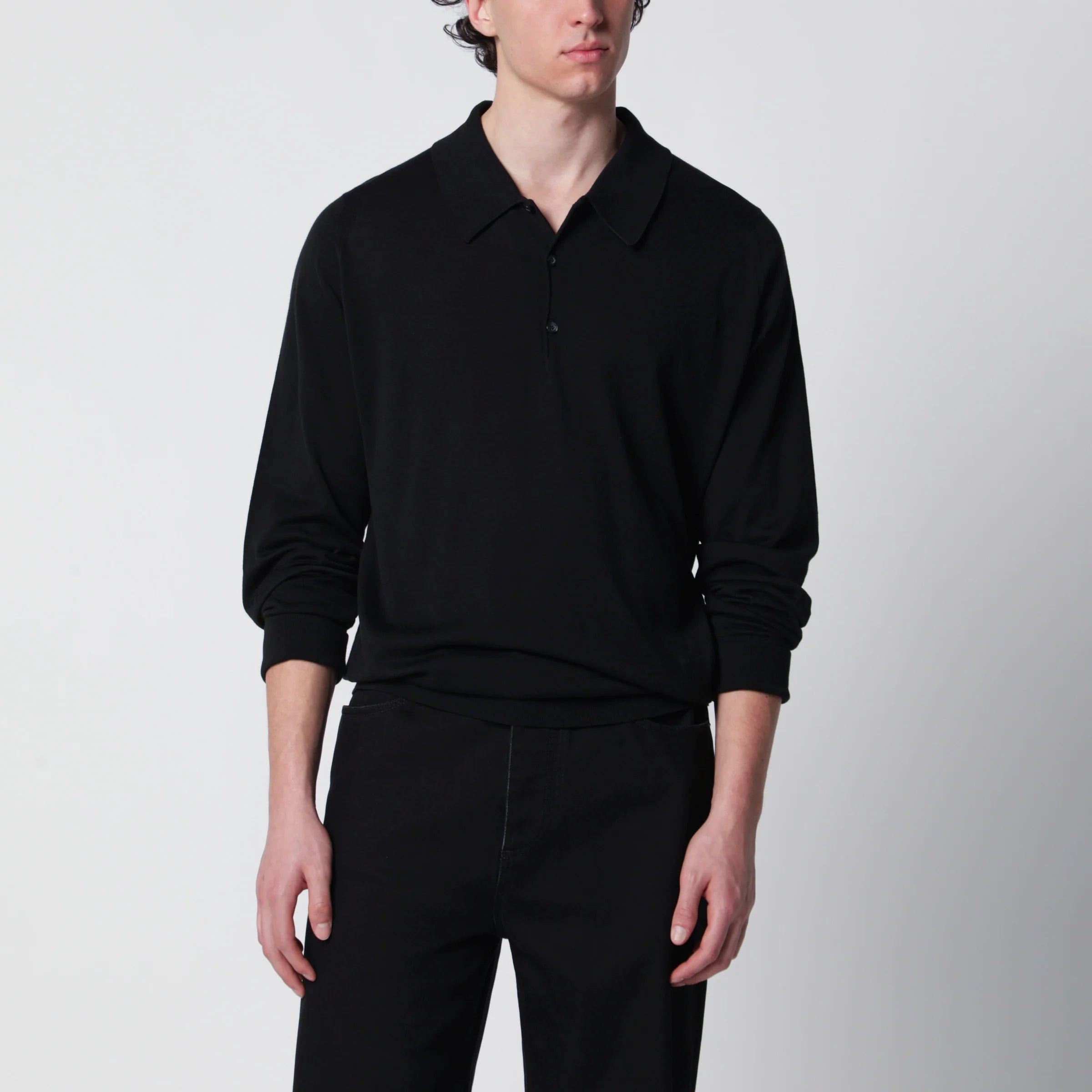 FINCHLEYCO_S_JOHSM-BLK.a.webp