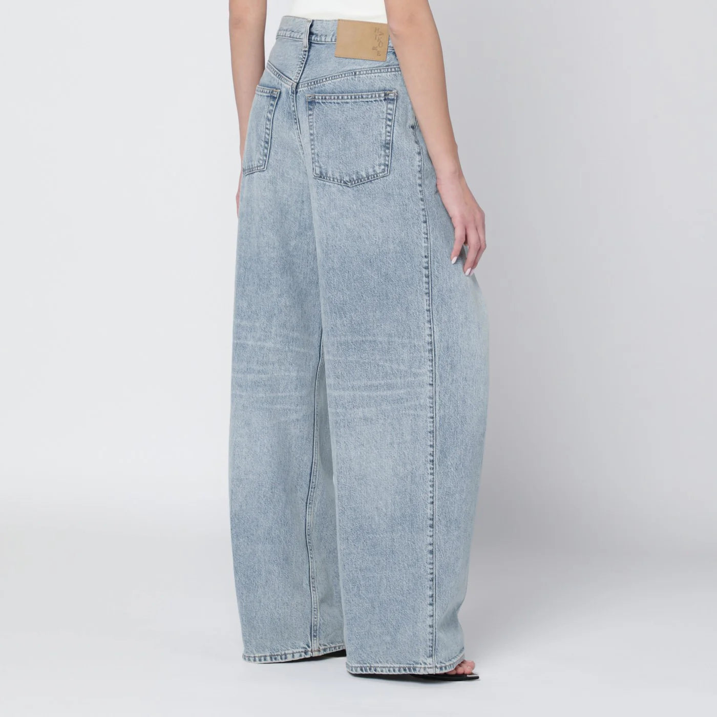 HEW03340DF144CO_S_HAIKU-L0917.d.webp
