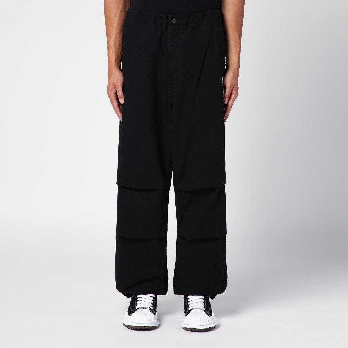 Maison MIHARA YASUHIRO Black Parachute Trousers in Cotton