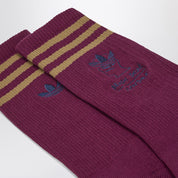 Chaussettes rouges bordeaux adidas x Brain Dead avec logo brodé