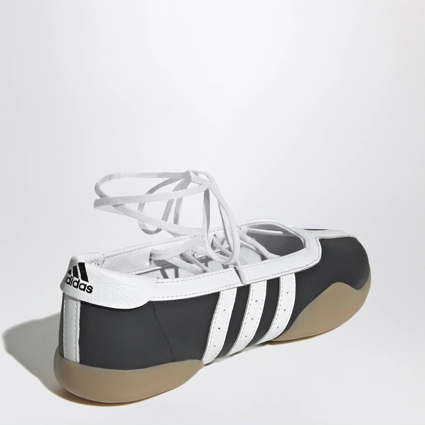 JR7031LE_R_ADIDS-CF.d.webp