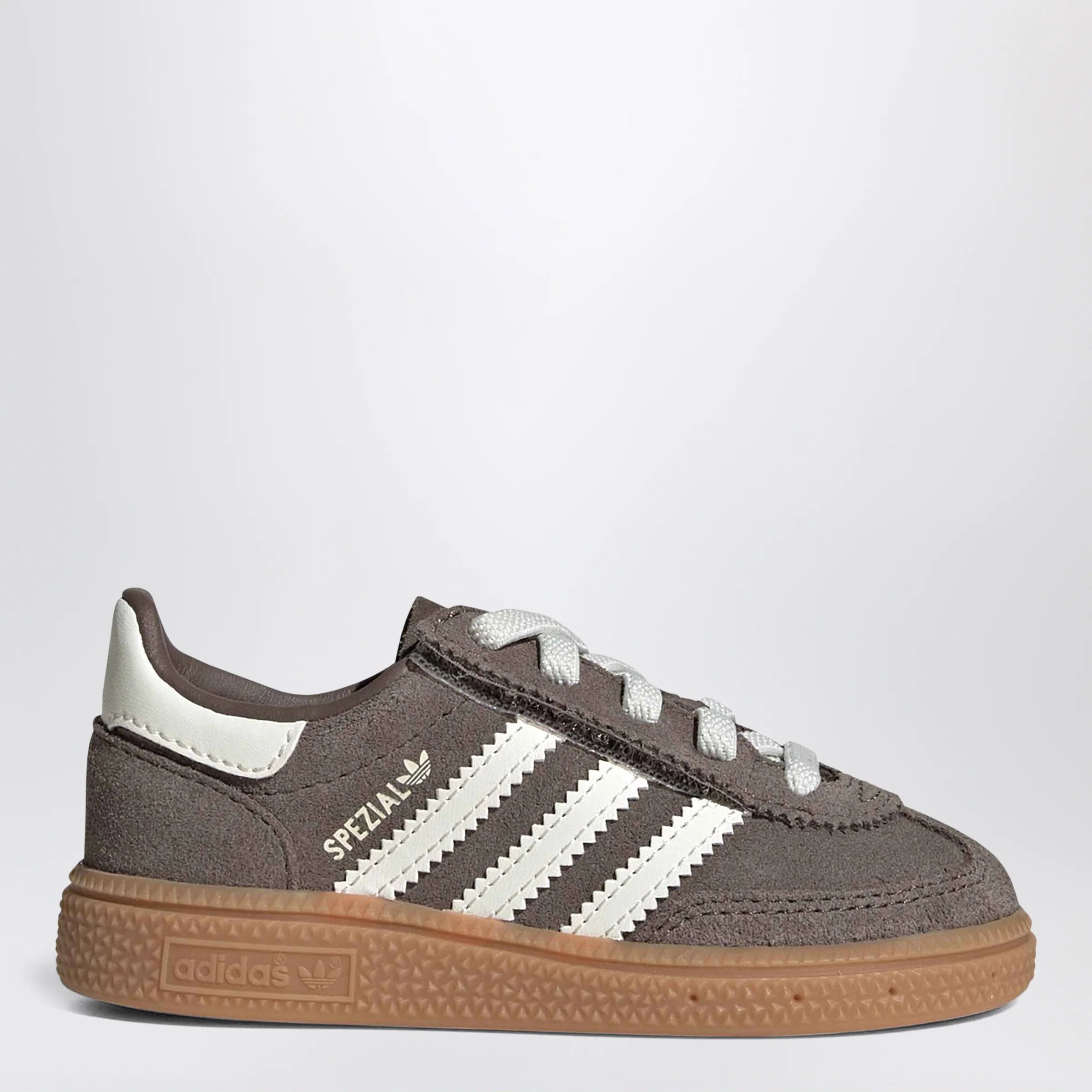KI3944SUE_S_ADIDS-BR.a.webp