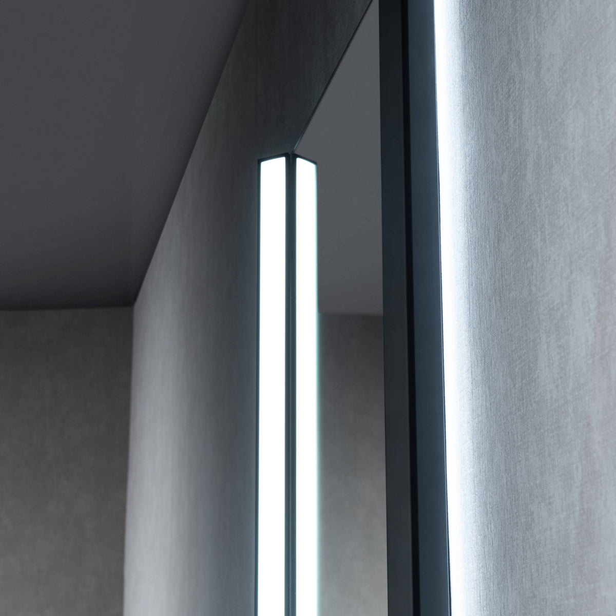 Blossom Binary 24″ LED Mirror - LED M5 2432 CH