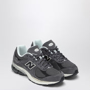 Zapatillas New Balance gris oscuro 2002R