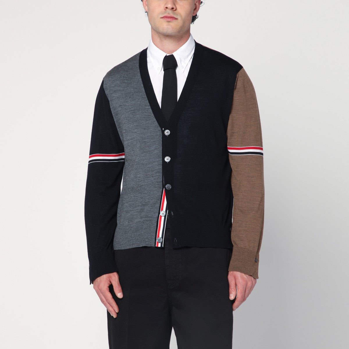 Cardigan en laine bleu marine/gris/marron Thom Browne