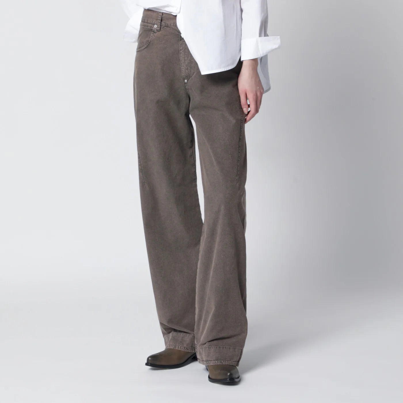 NP420CO_S_6397-OLIVEDRAB.a.webp