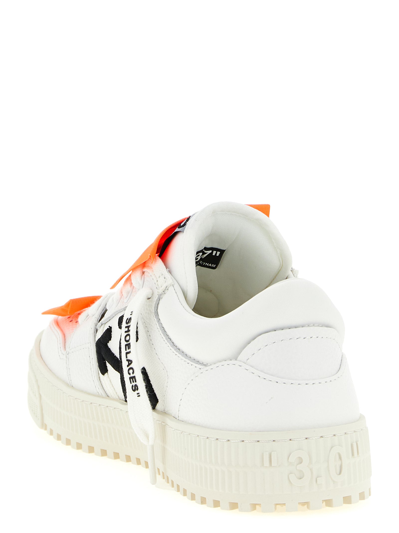 Off White Sneakers — 3.0 Off Court Low-Top (Women)