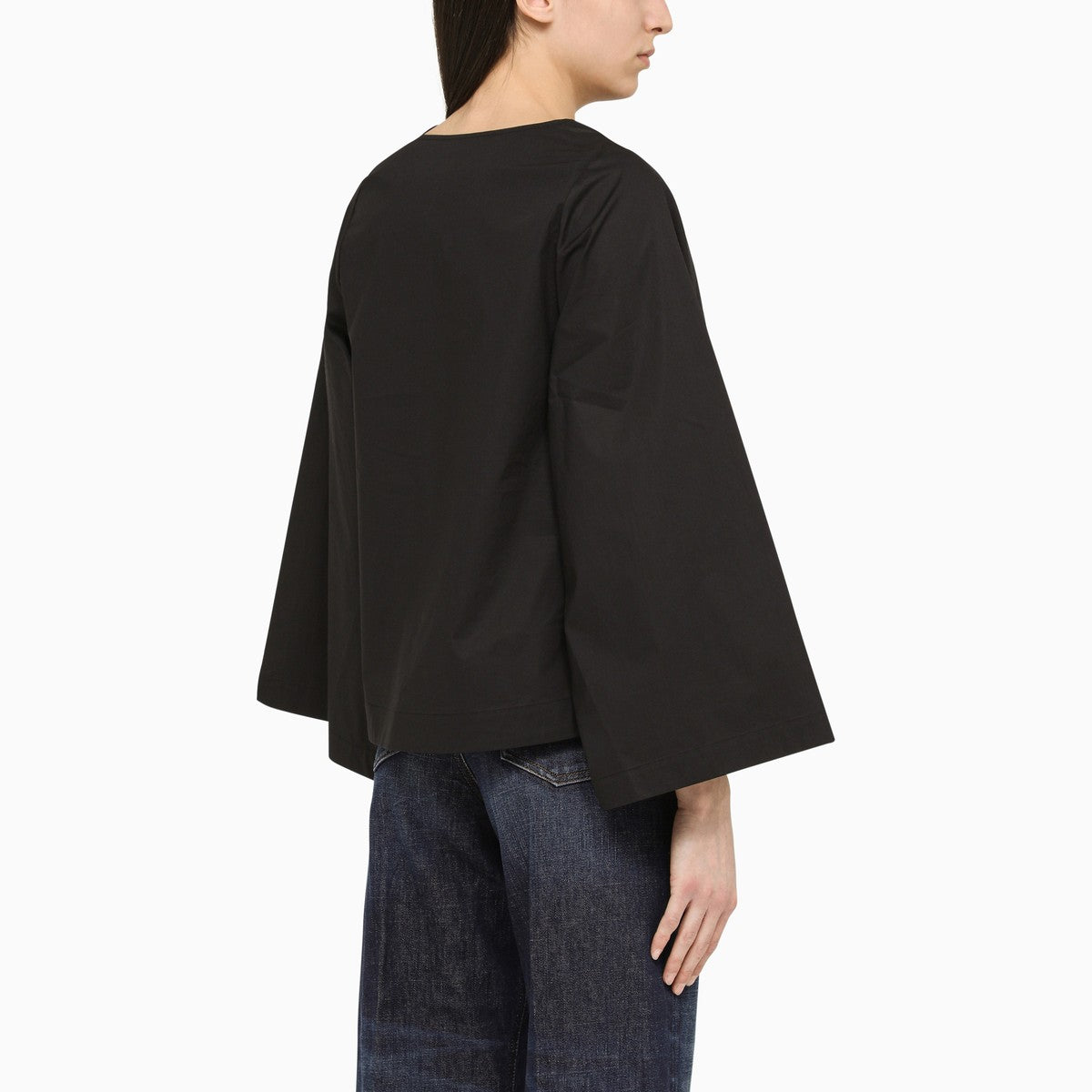 By Malene Birger Wide black blouse in cotton poplin