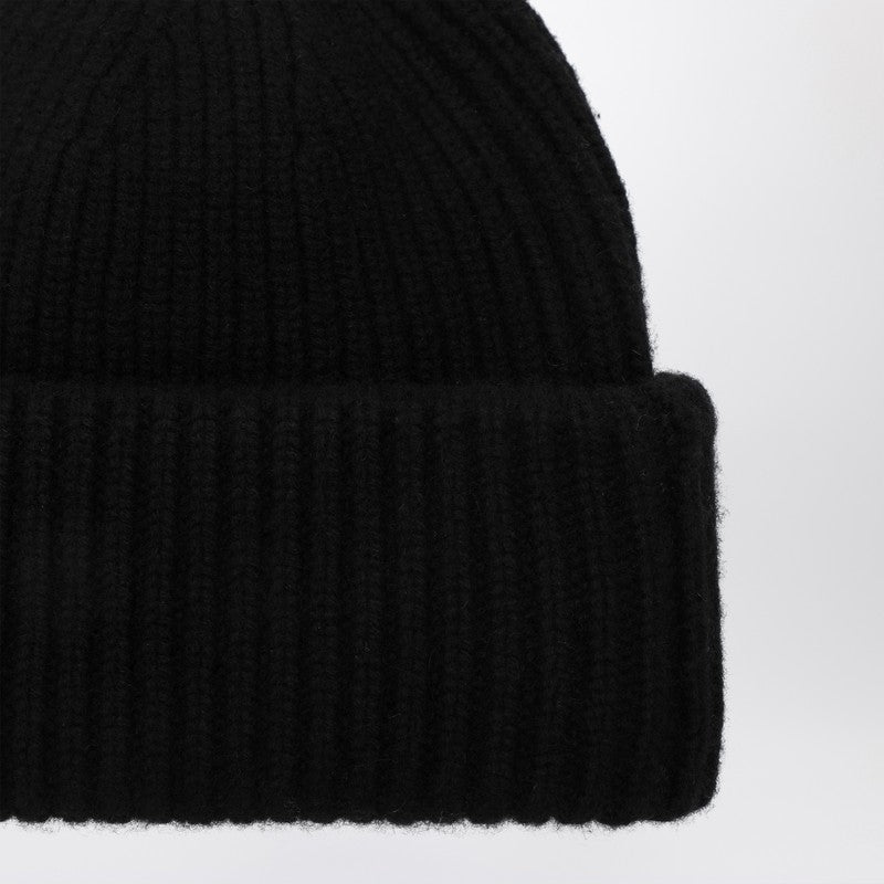 Soft Goat Black cashmere beanie