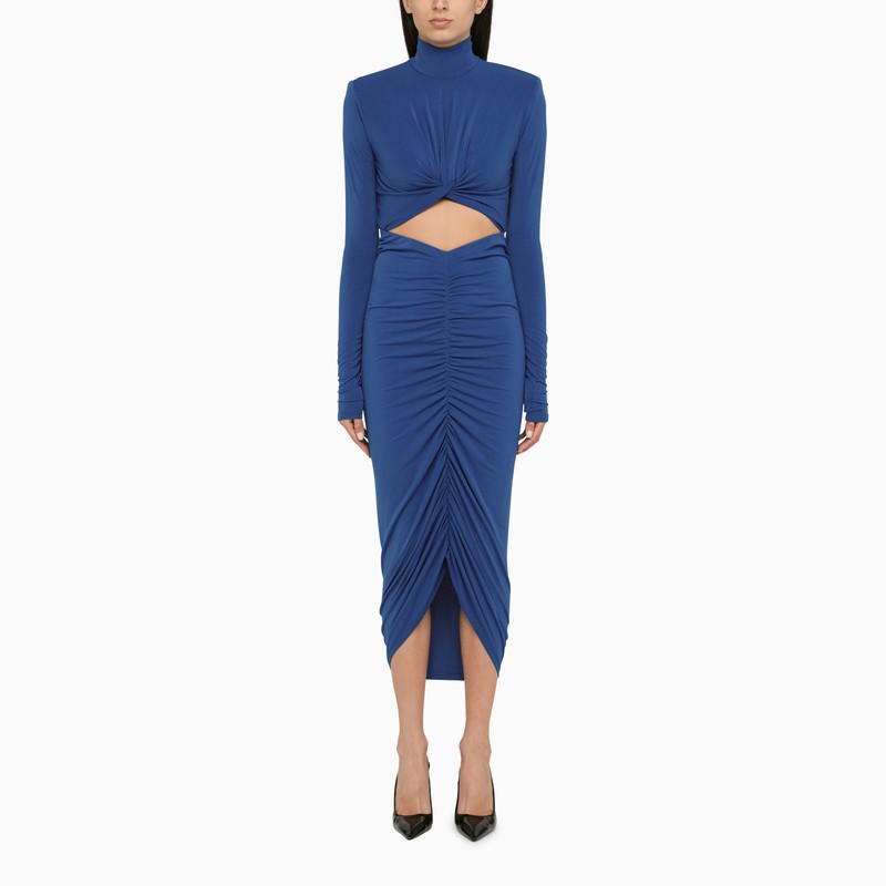 El vestido midi azul eléctrico de Andamane Kim