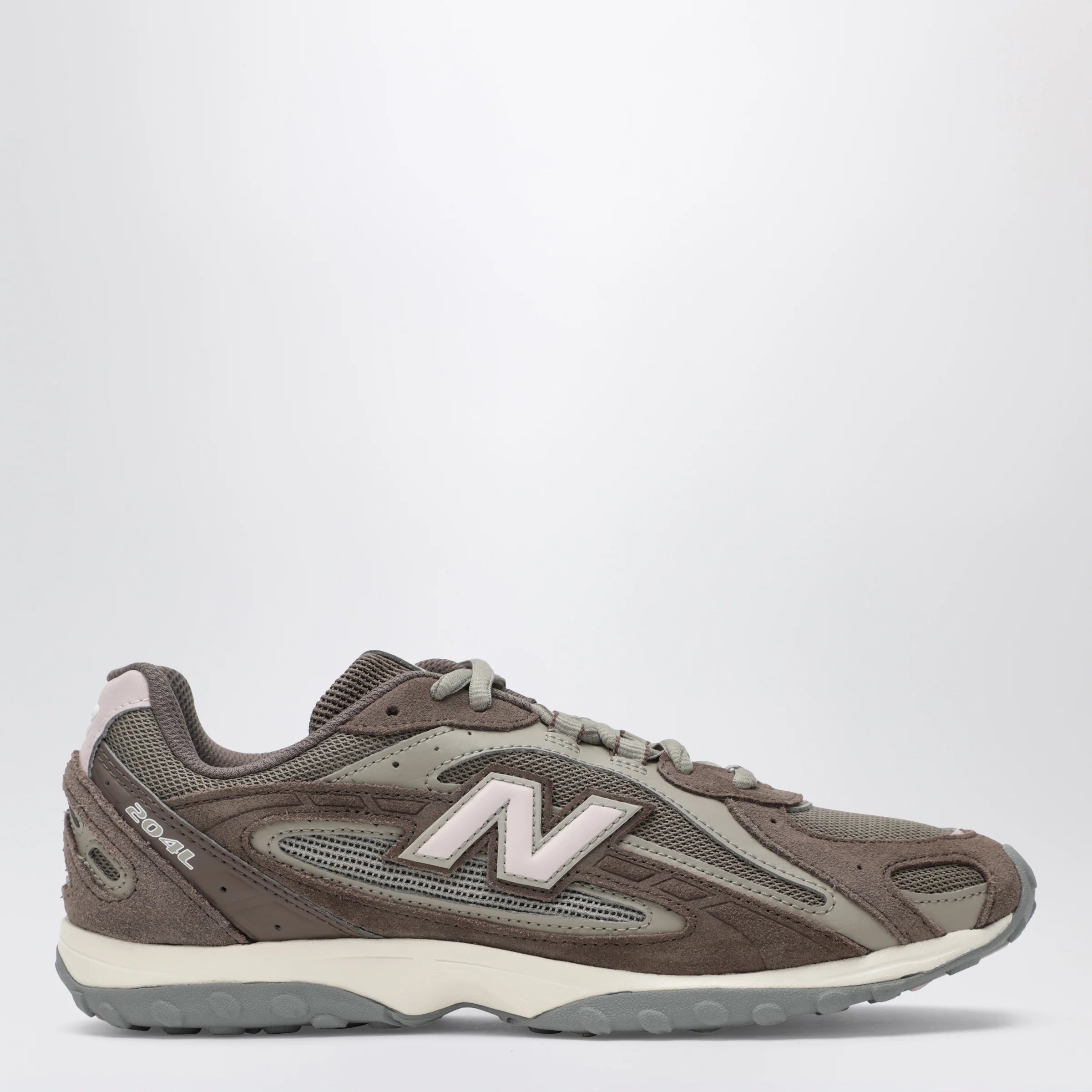 U204L273SUE_S_NEWB-CS.a.webp