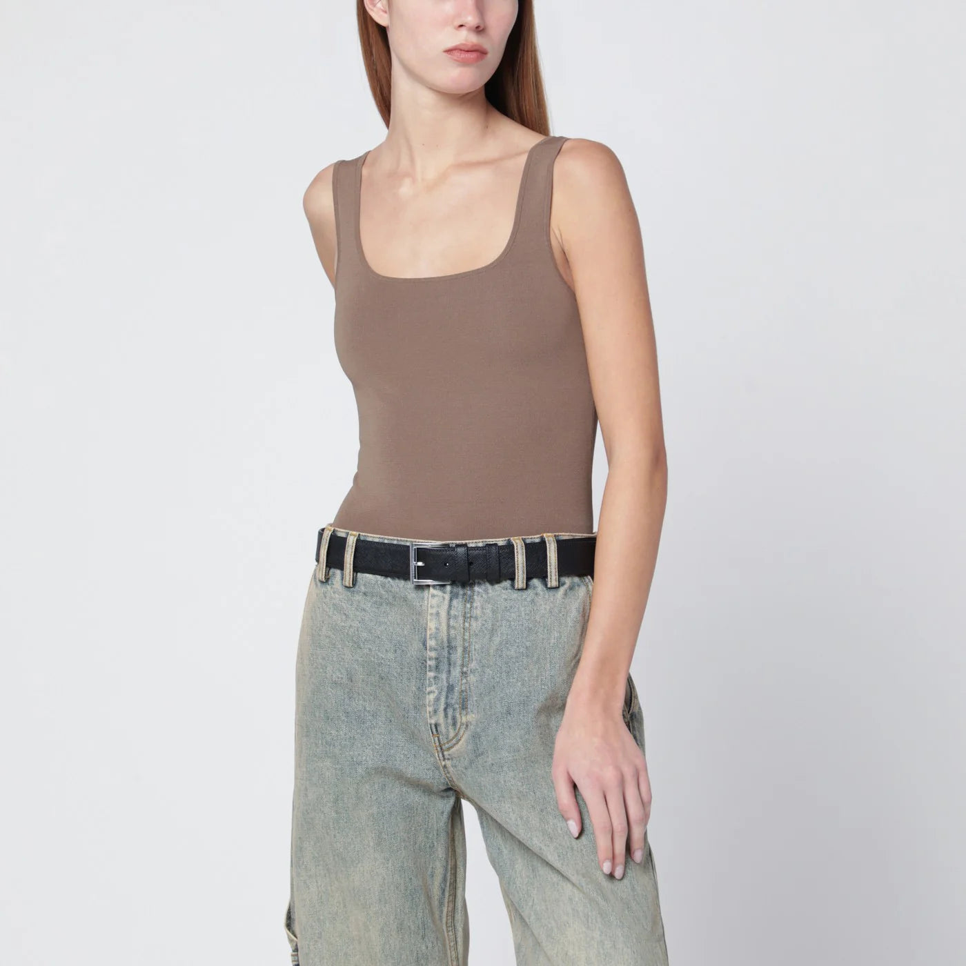 UNW-25-11068VI_R_ENTST-TN.a.webp