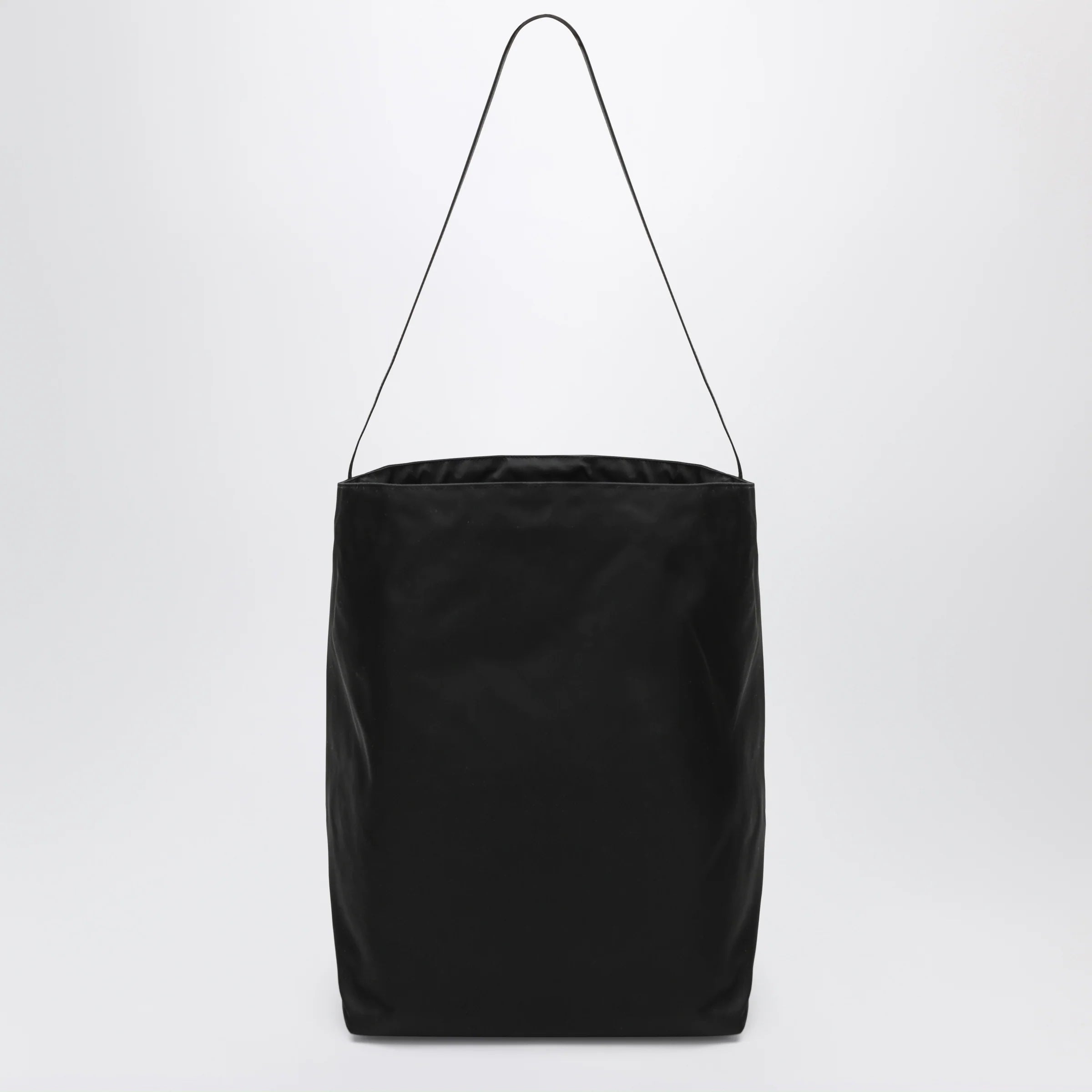VALESQUE Bucket tote bag in black nylon