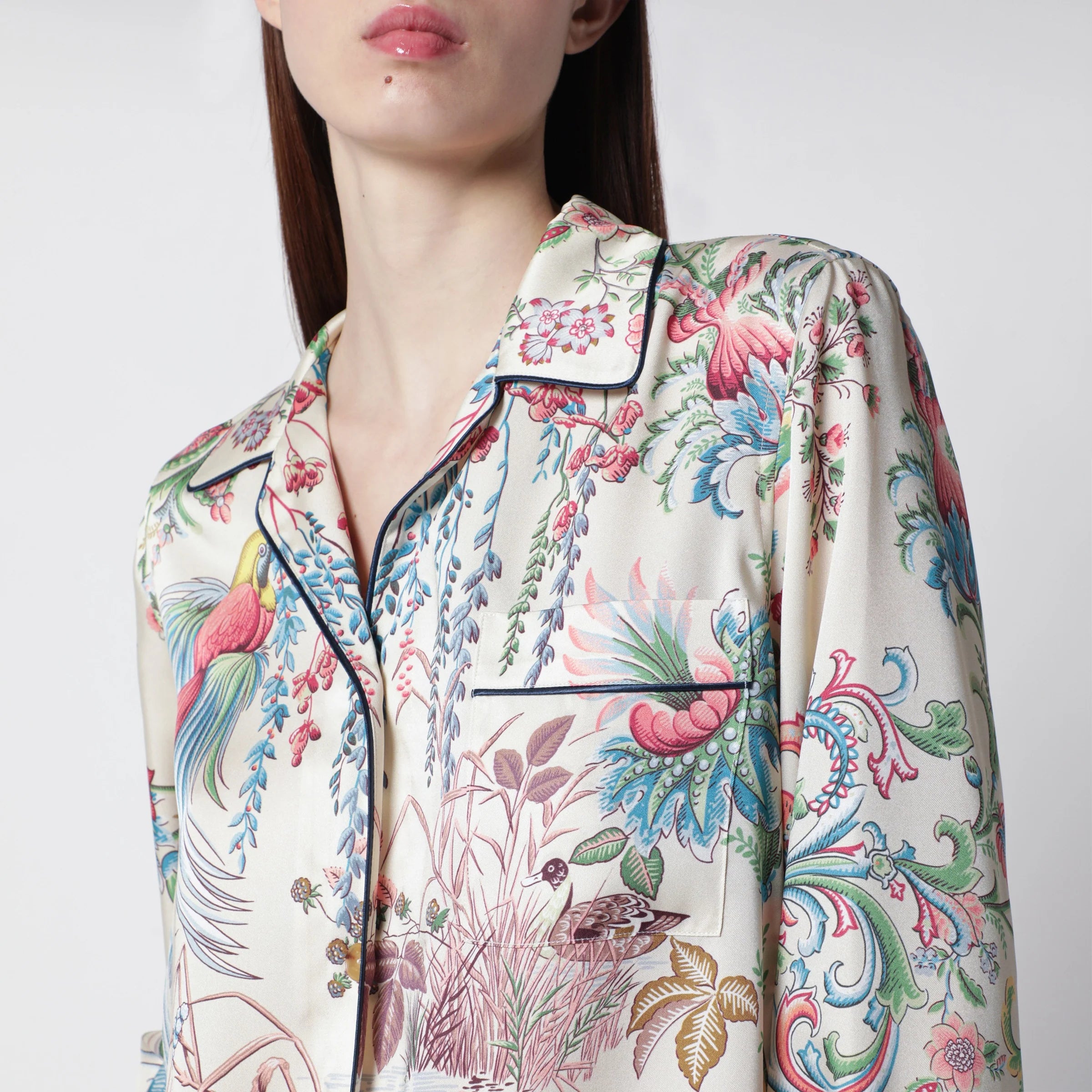 WRIA010099SPSI4_S_ETRO-X0802.e.webp