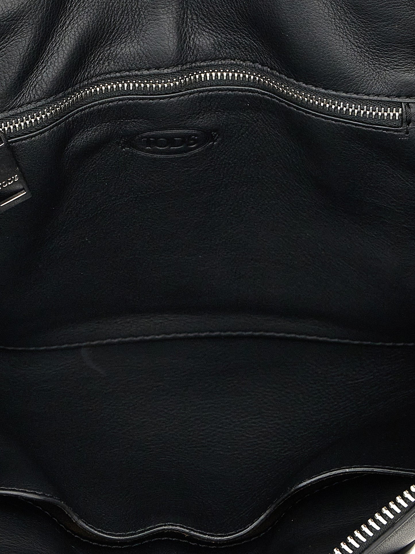 Tod's Swing Medium Handbag — Black Leather Shoulder Bag