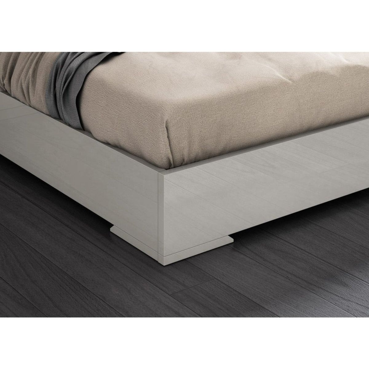 Whiteline Mods - Anna King Bed - BK1207